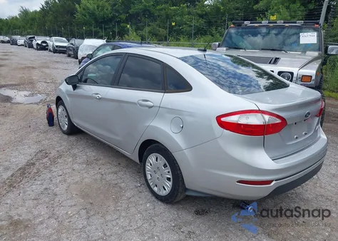 2018 Ford Fiesta S z USA, uszkodzony, nr VIN 3FADP4AJ1JM132300